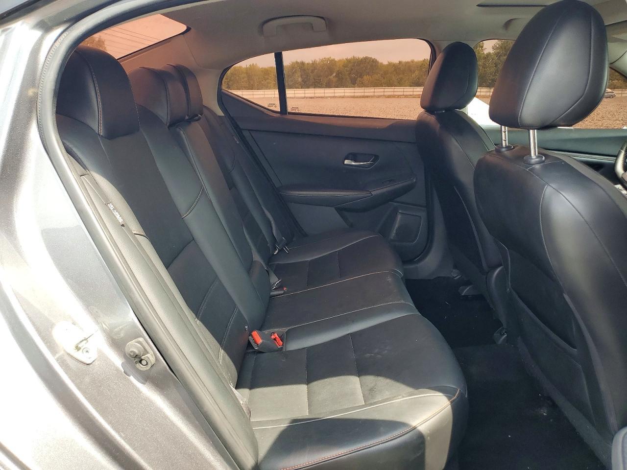 2020 Nissan Sentra Sr - zdjęcie 10