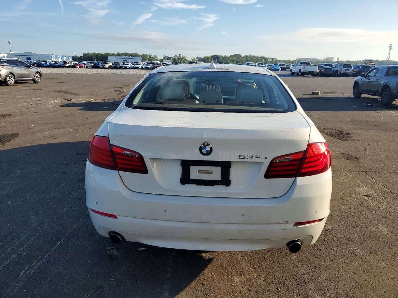 2013 BMW 535 I - zdjęcie 6
