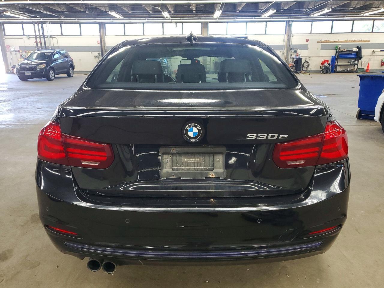 2018 BMW 330E - zdjęcie 6