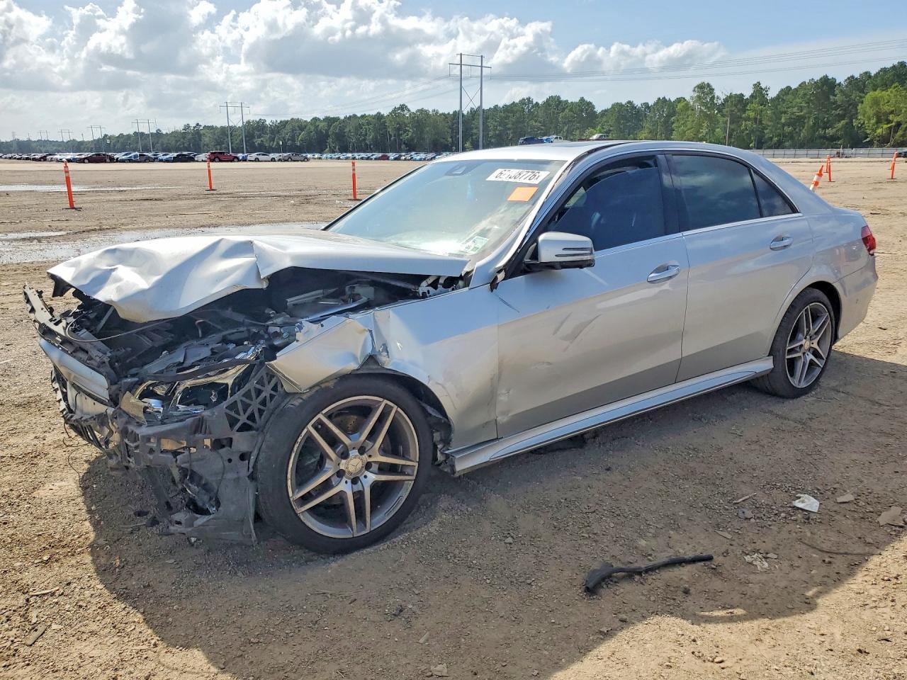 2014 Mercedes-Benz E 350 4Matic - zdjęcie główne
