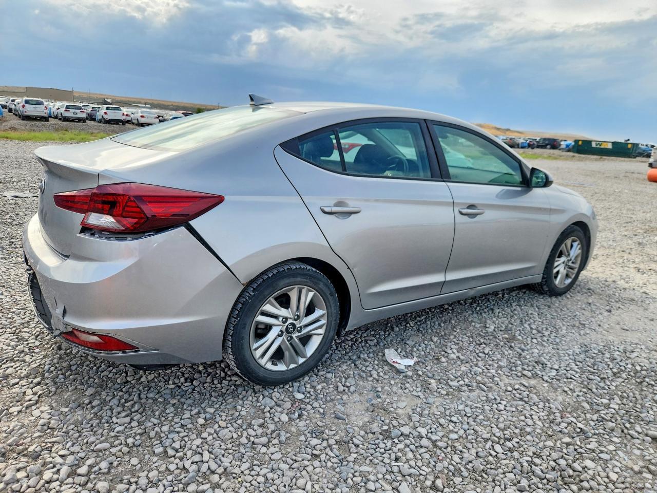 2020 Hyundai Elantra Sel - zdjęcie 3