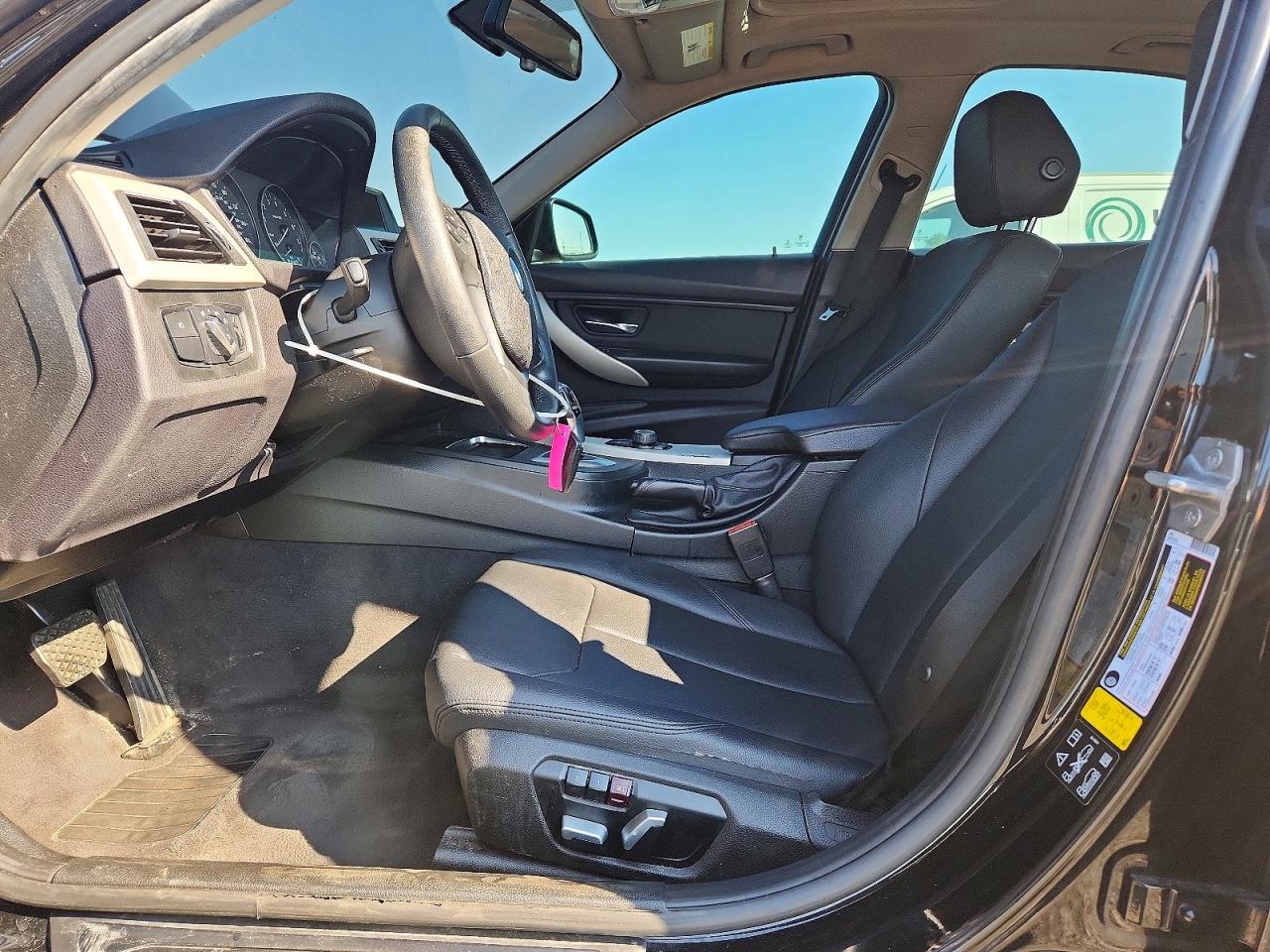 2016 BMW Seria 3 320i - zdjęcie 7