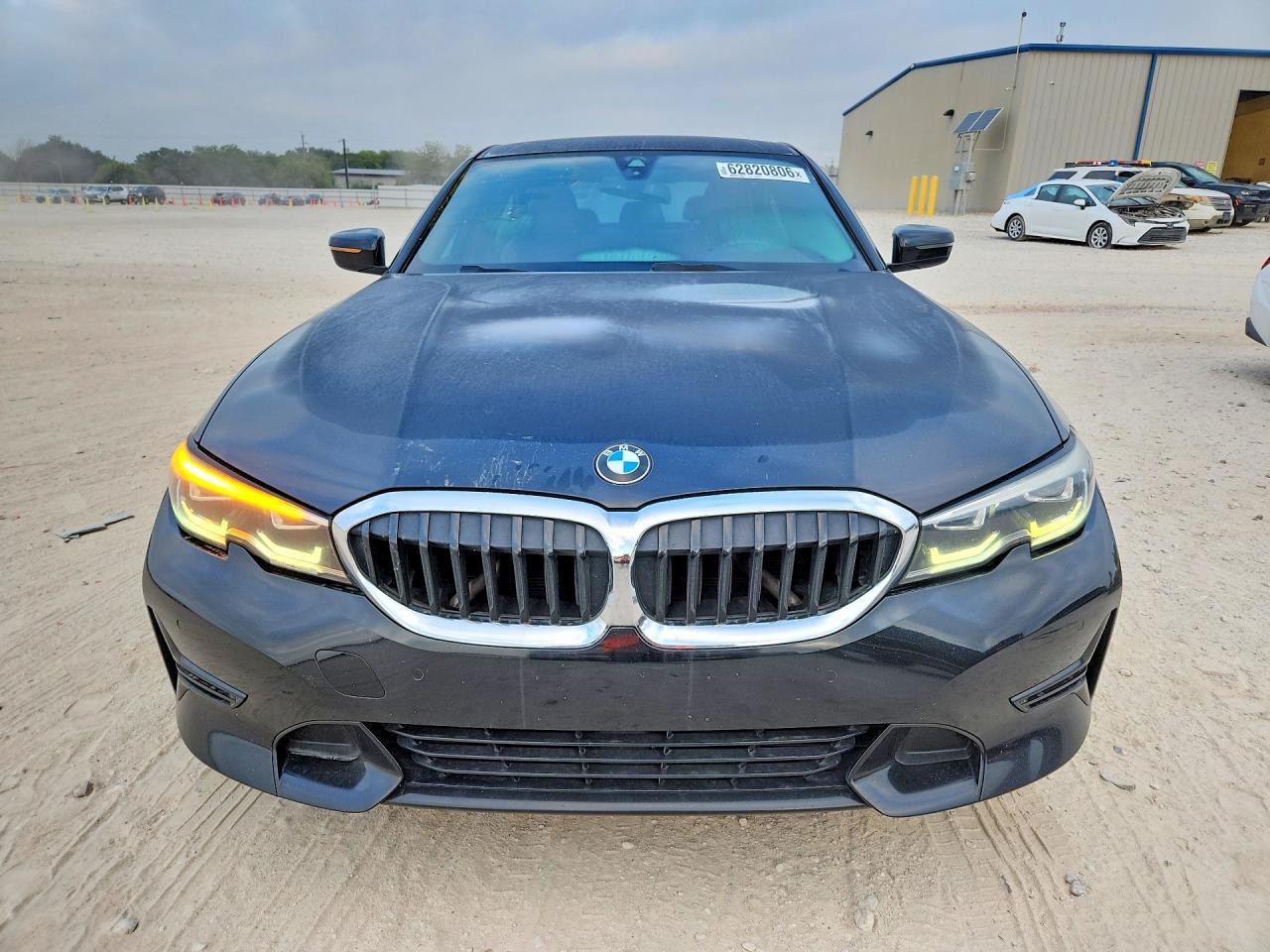 2021 BMW 330I - zdjęcie 5