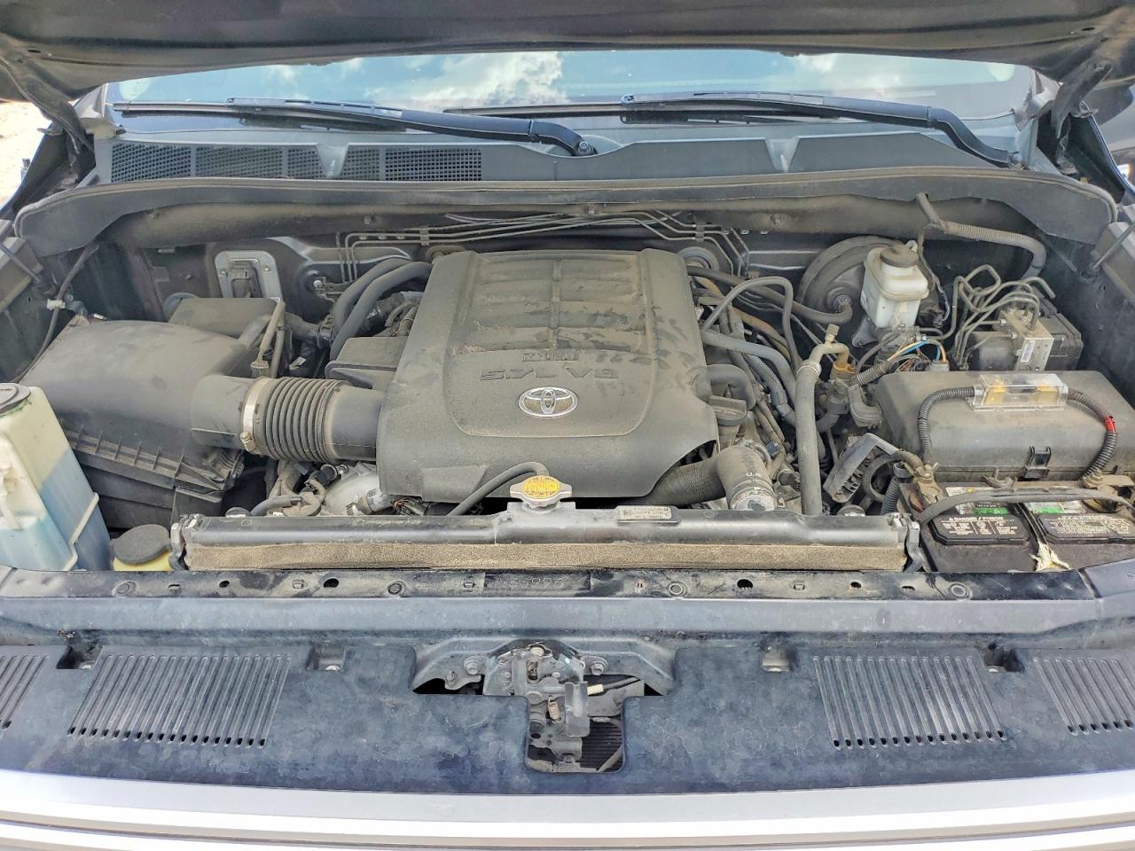 2016 Toyota Tundra Crewmax Limited - zdjęcie 11