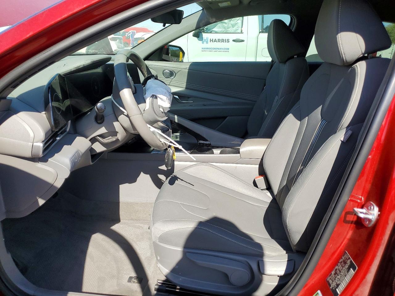2023 Hyundai Elantra Sel - zdjęcie 7