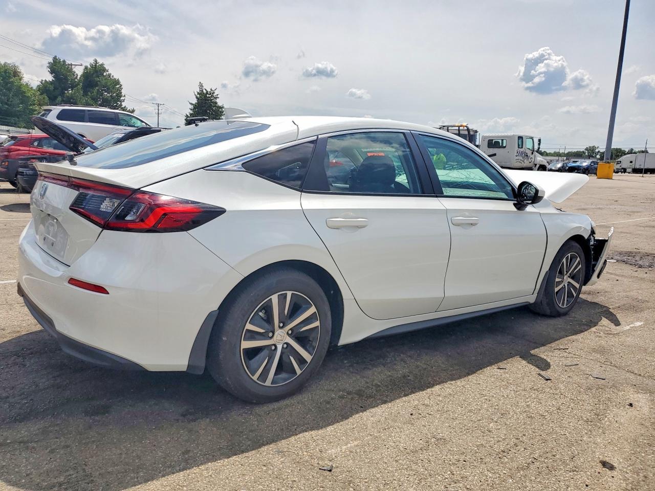 2024 Honda Civic Lx - zdjęcie 3