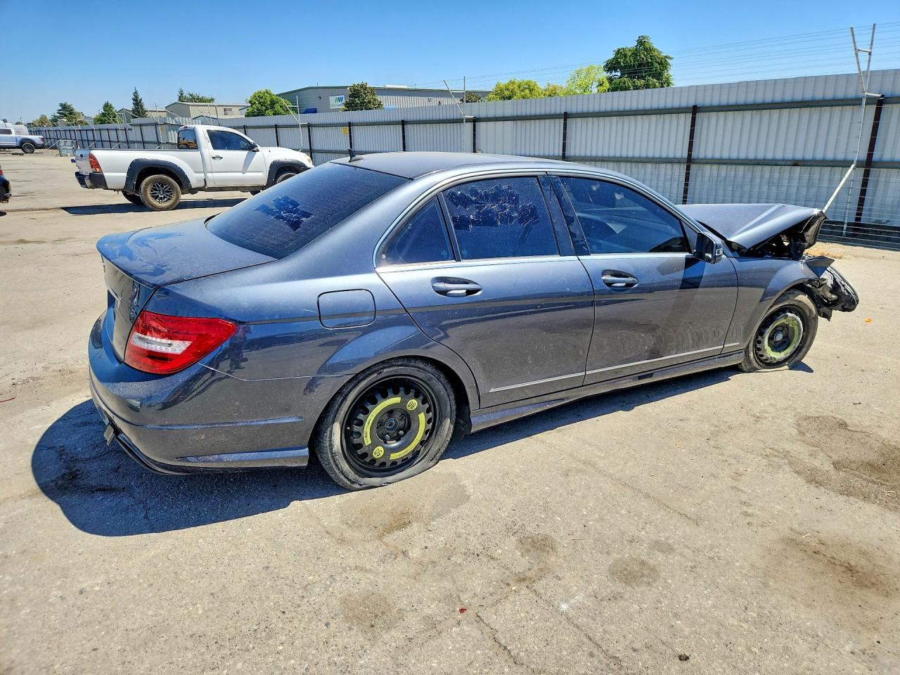 2014 Mercedes-Benz C 250 - zdjęcie 3