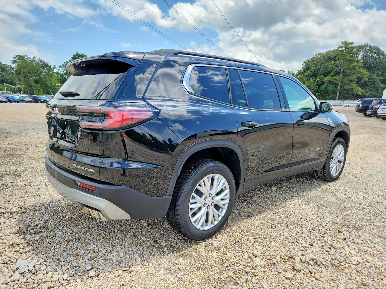 2026 GMC Acadia Elevation - zdjęcie 3