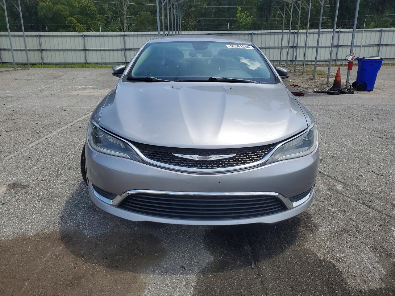2015 Chrysler 200 Limited - zdjęcie 5