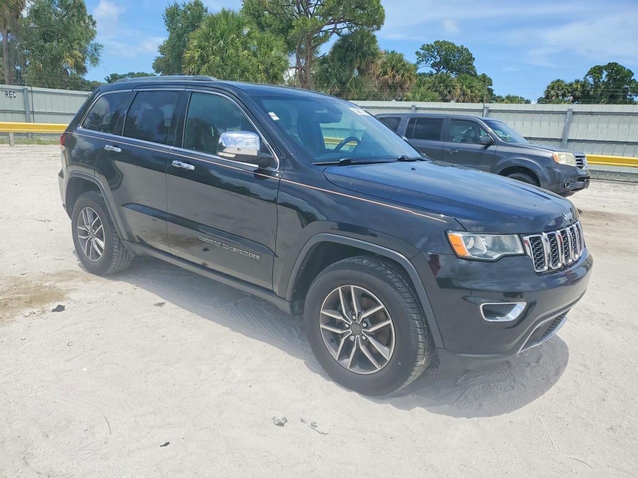 2020 Jeep Grand Cherokee Limited - zdjęcie 4