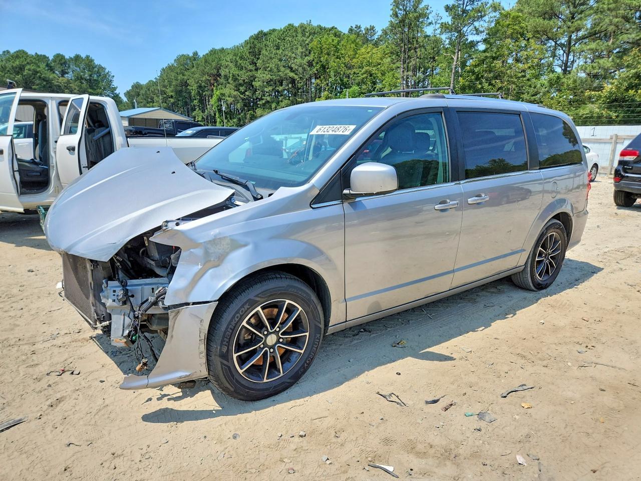 2019 Dodge Grand Caravan Sxt - zdjęcie główne