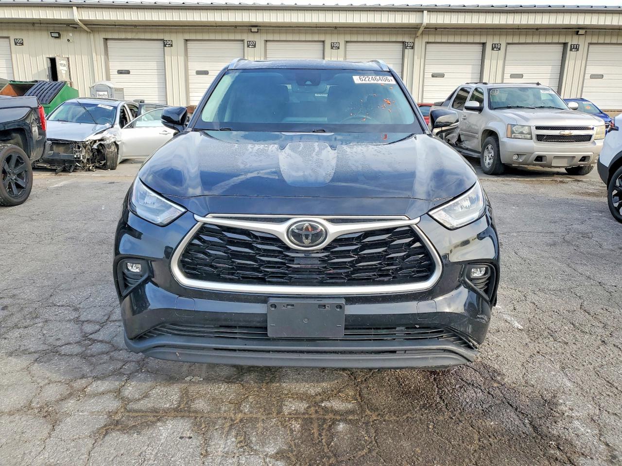 2020 Toyota Highlander Xle - zdjęcie 5