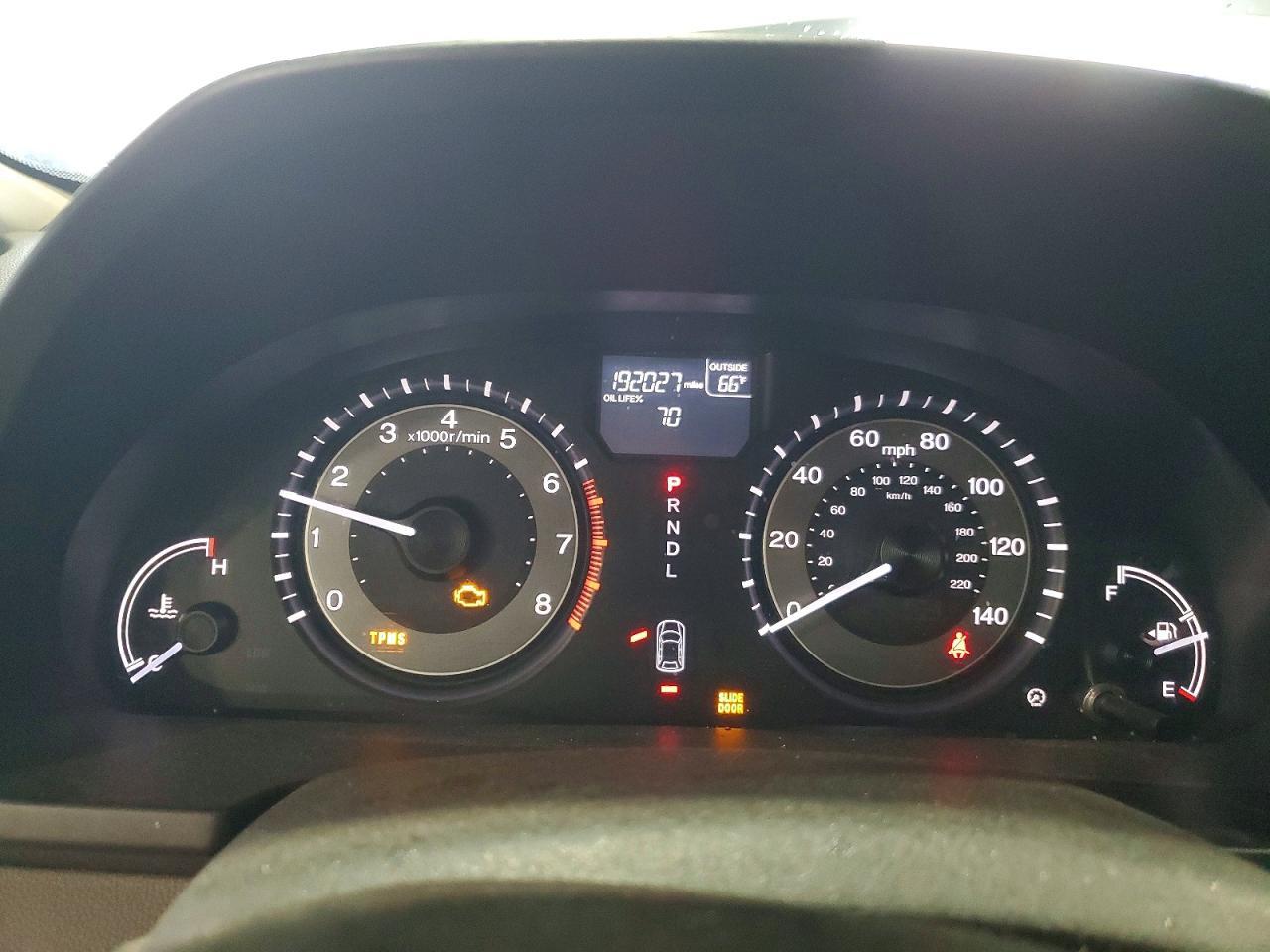 2016 Honda Odyssey Se - zdjęcie 9