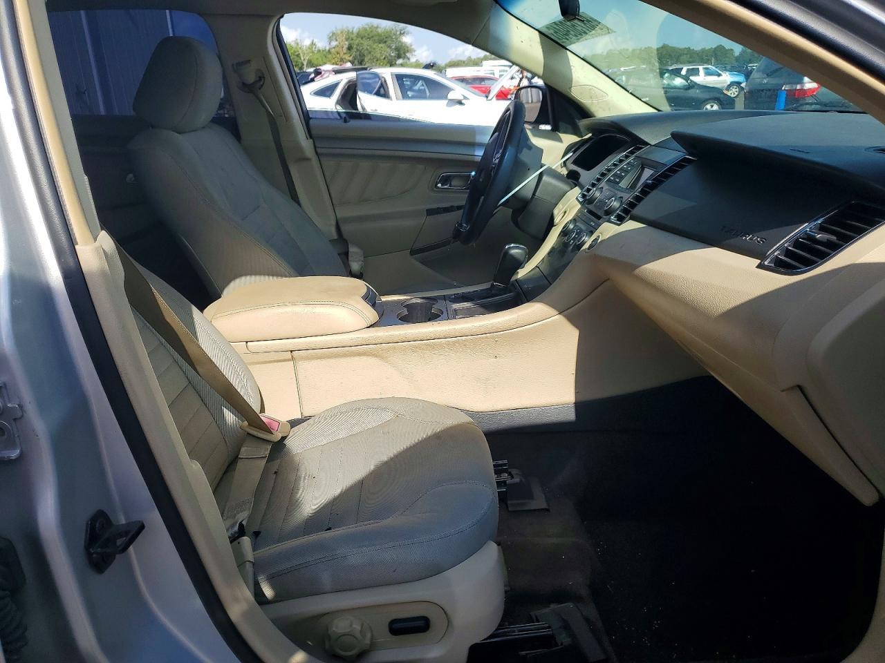 2013 Ford Taurus Se - zdjęcie 7