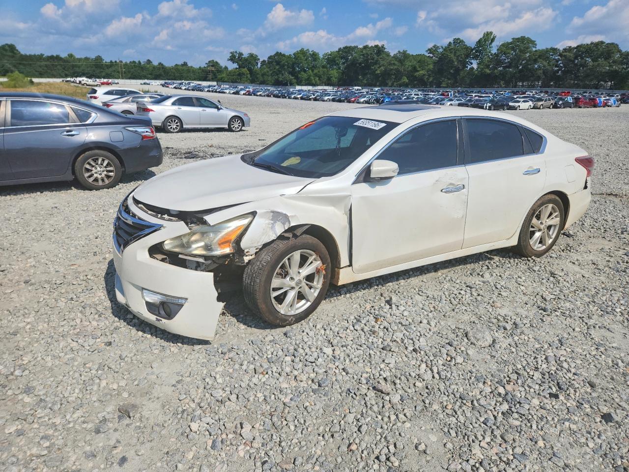 2013 Nissan Altima 2.5 - zdjęcie główne