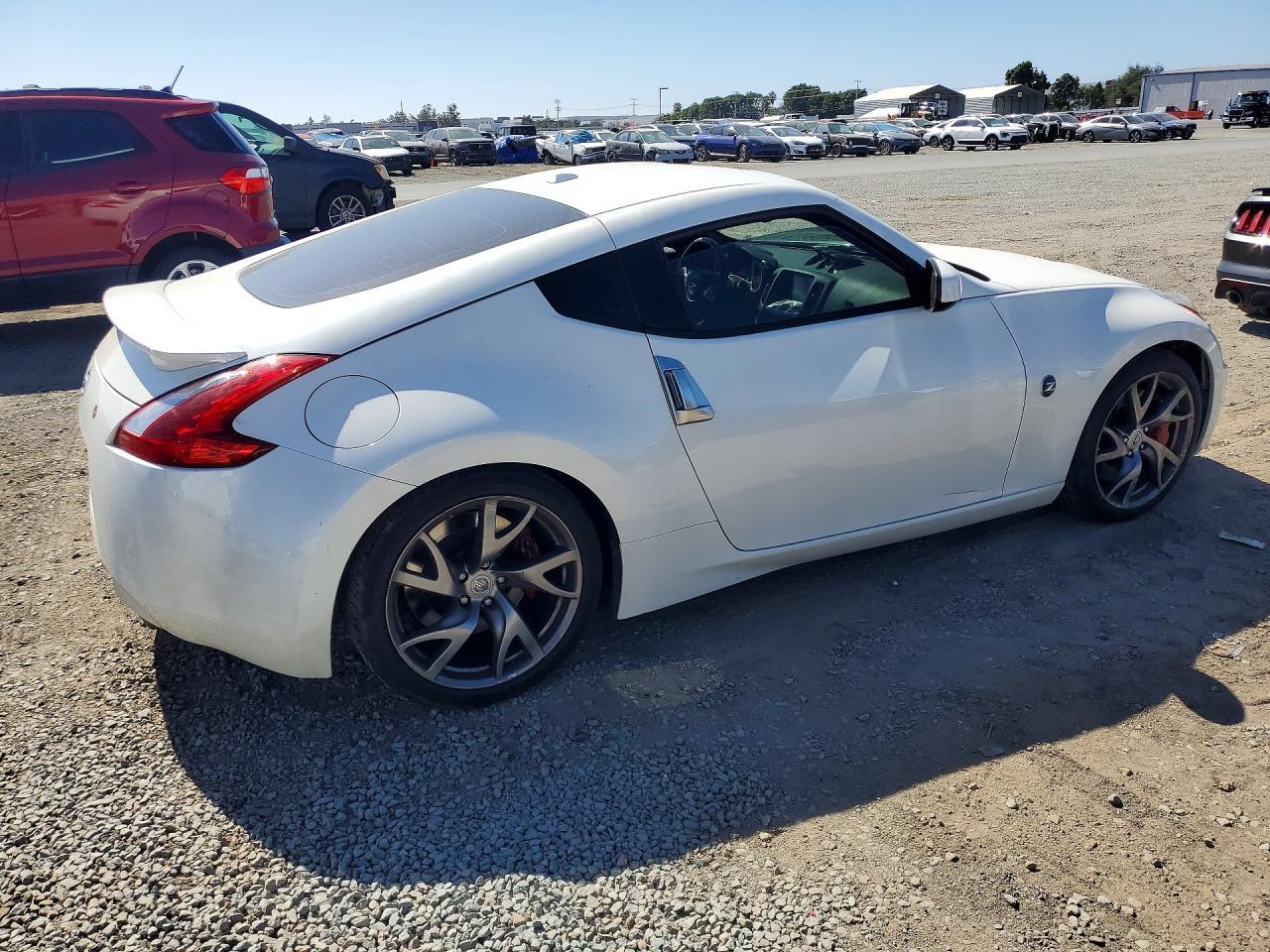 2017 Nissan 370Z Base - zdjęcie 3