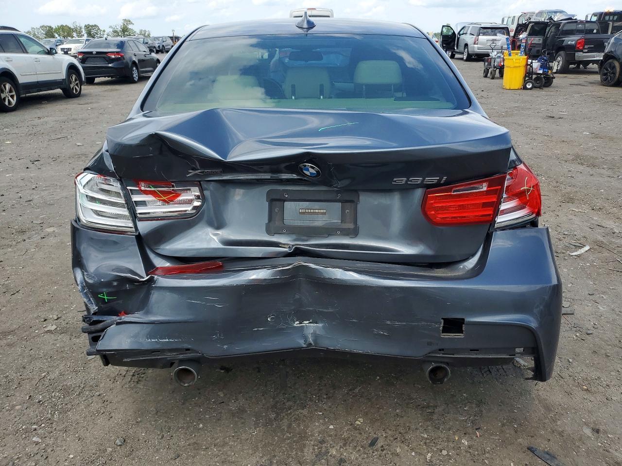 2015 BMW Seria 3 335i - zdjęcie 6