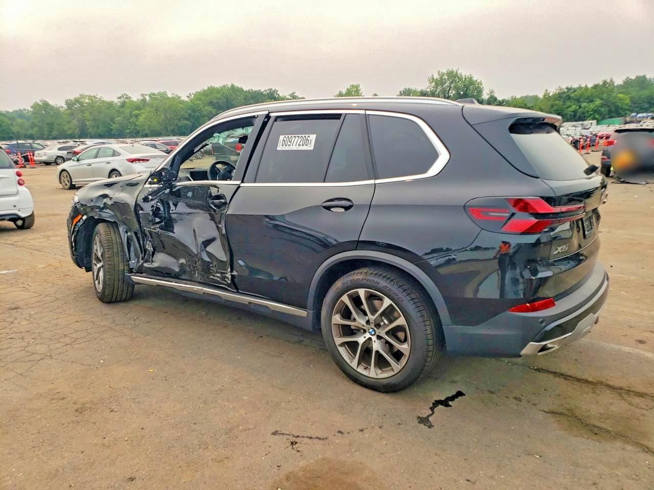2026 BMW X5 xDrive40I - zdjęcie 2
