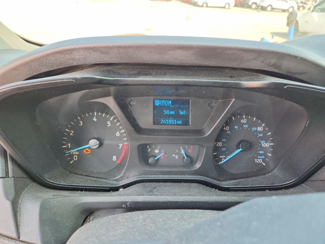 2015 Ford Transit T-250 - zdjęcie 9