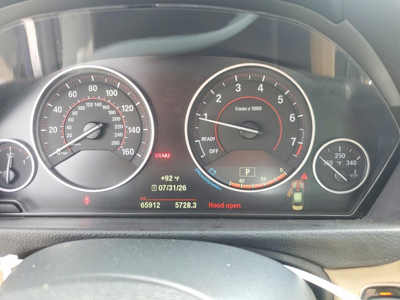 2018 BMW Seria 3 330i - zdjęcie 9