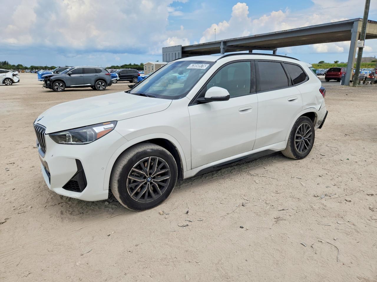 2026 B M W X Series X1 4D Suv 28I xDrive Msport - zdjęcie główne