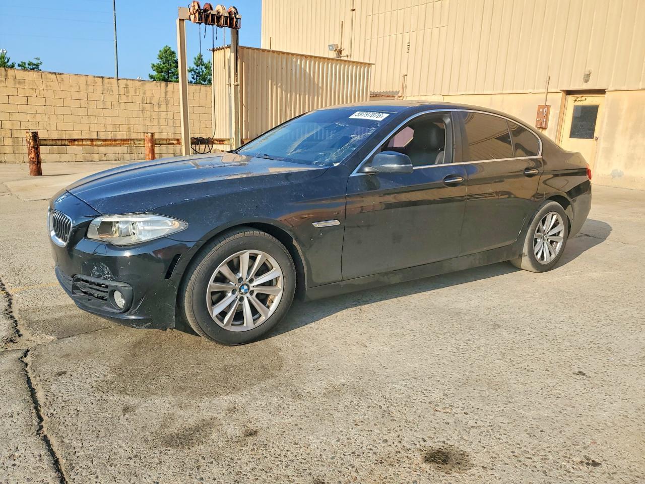 2016 BMW 528 I - zdjęcie główne