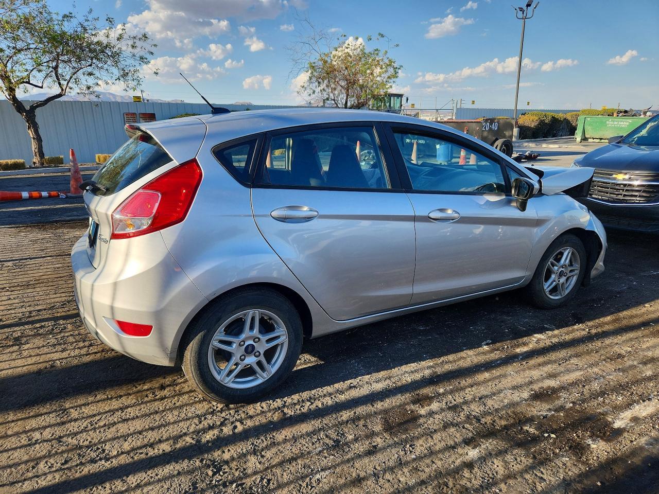 2017 Ford Fiesta Se - zdjęcie 3