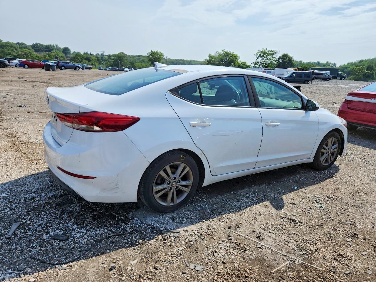2018 Hyundai Elantra Sel - zdjęcie 3