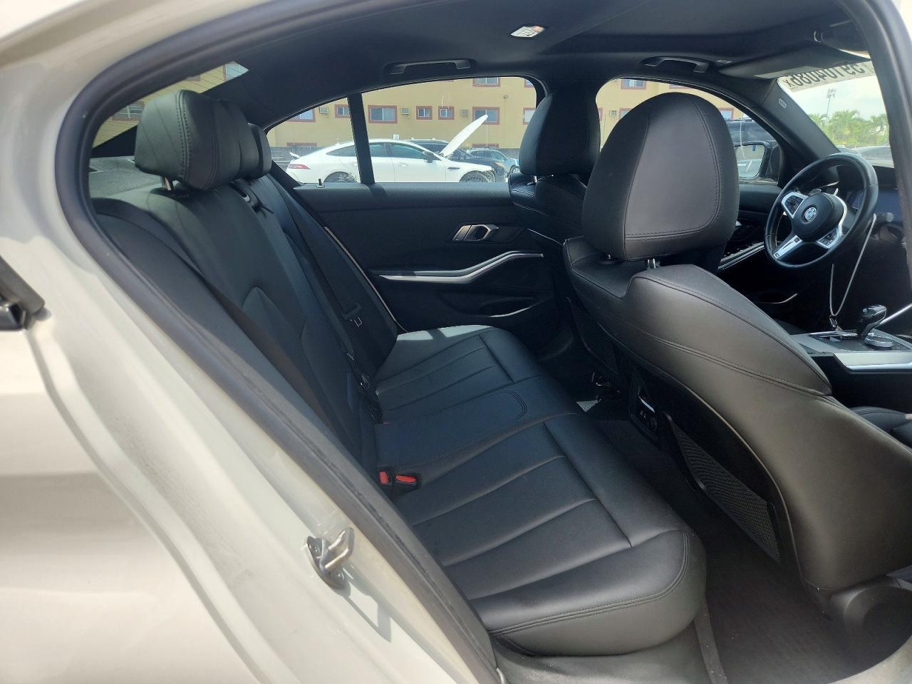 2020 BMW M340Xi - zdjęcie 10