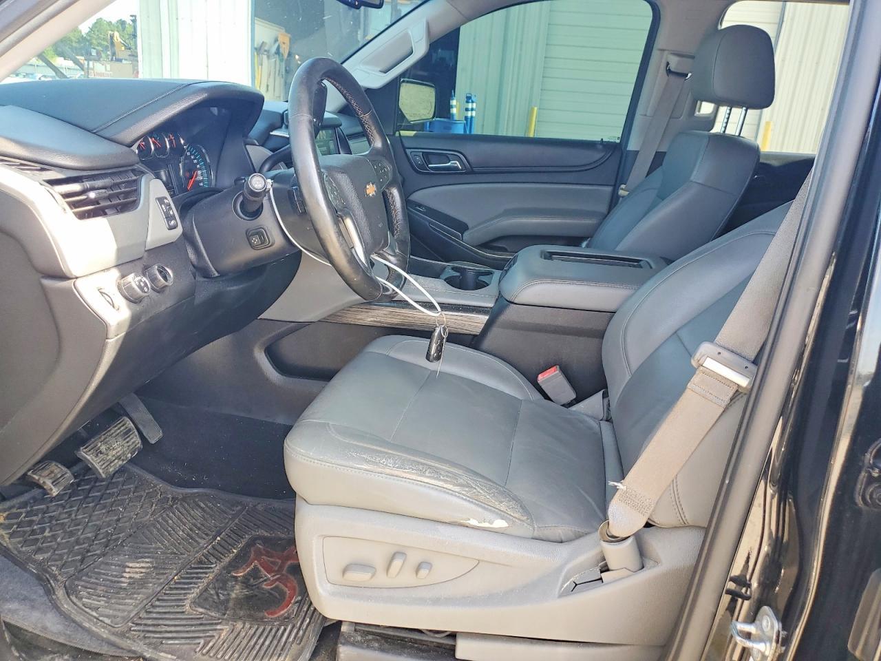 2015 Chevrolet Tahoe K1500 Lt - zdjęcie 7