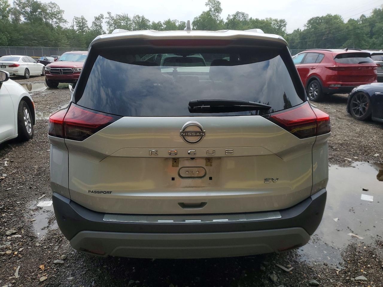 2023 Nissan Rogue Sv - zdjęcie 6