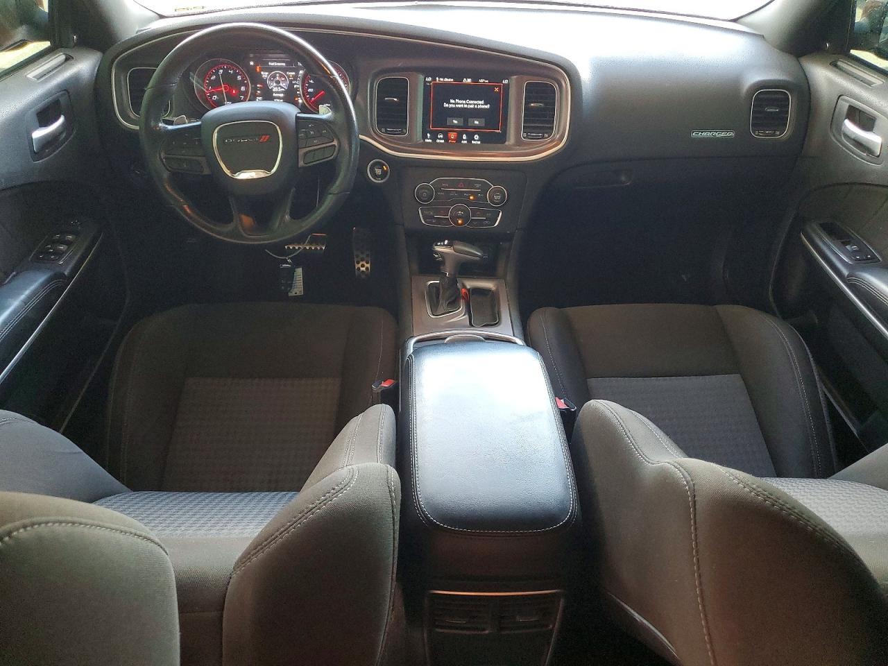 2020 Dodge Charger R/T - zdjęcie 8