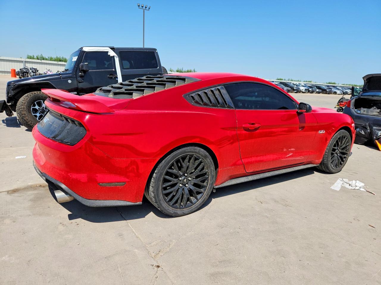 2018 Ford Mustang Gt - zdjęcie 3