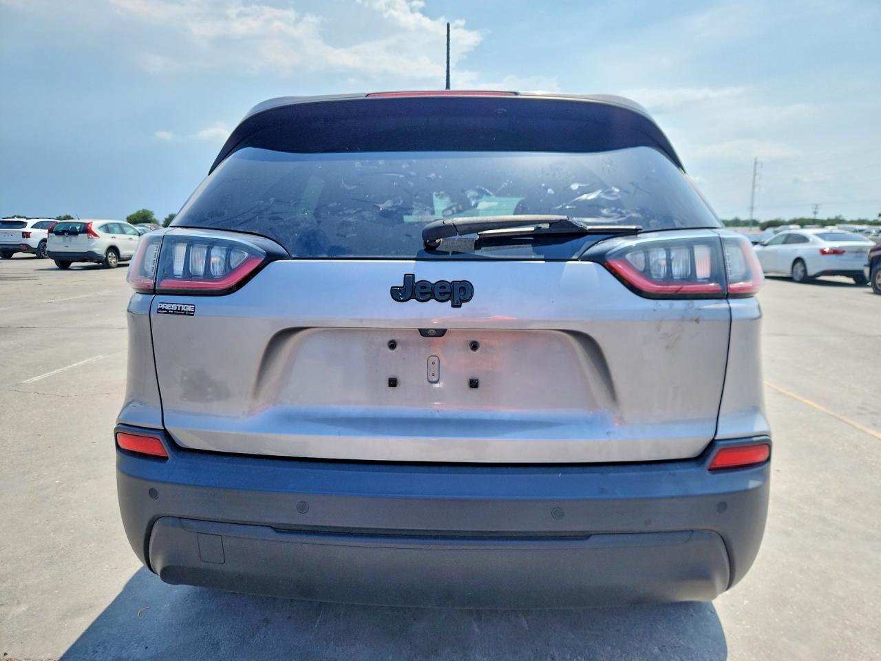 2019 Jeep Cherokee Latitude Plus - zdjęcie 6