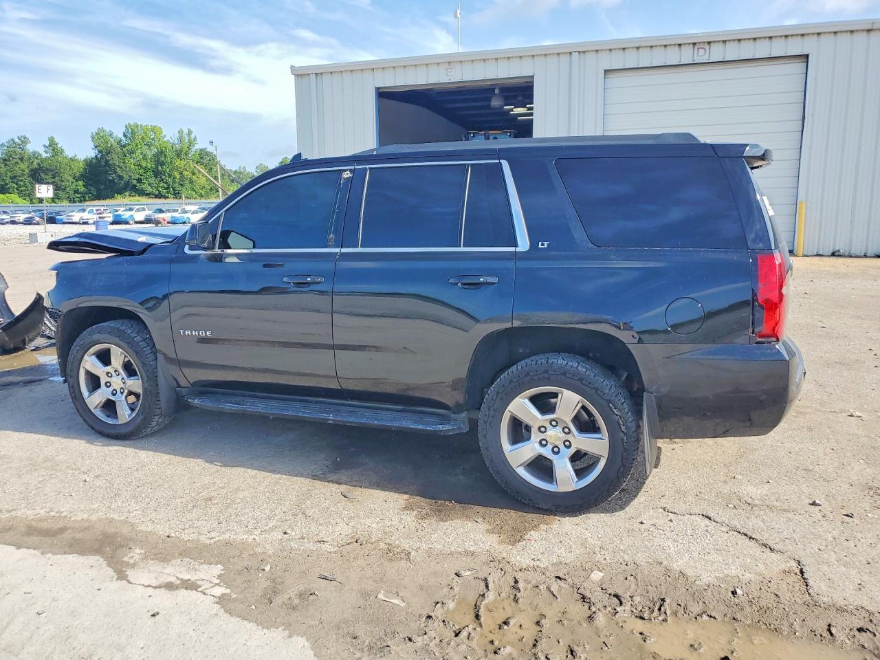 2015 Chevrolet Tahoe K1500 Lt - zdjęcie 2