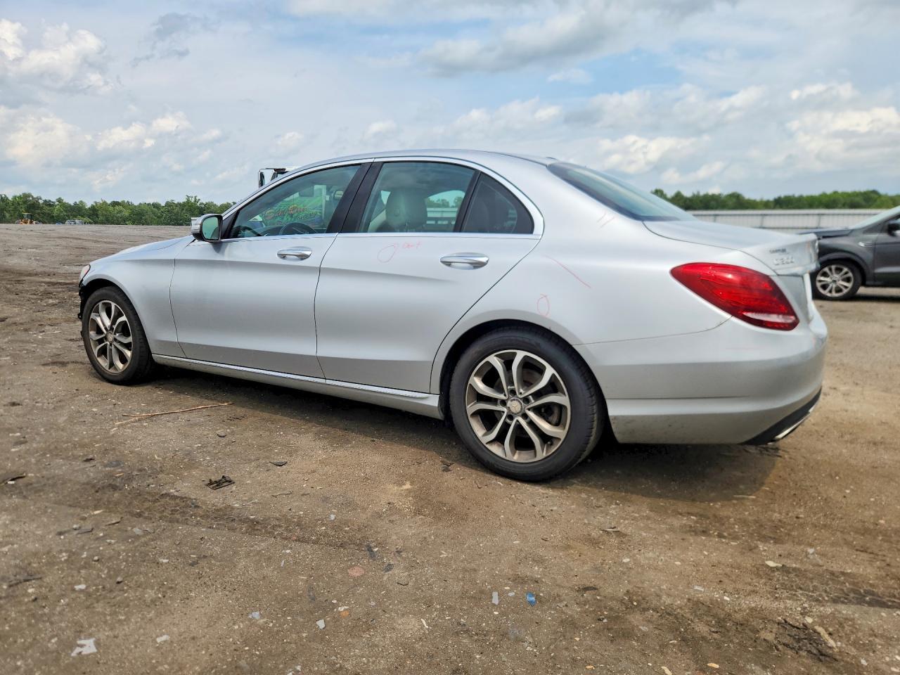 2015 Mercedes-Benz Klasa C - zdjęcie 2