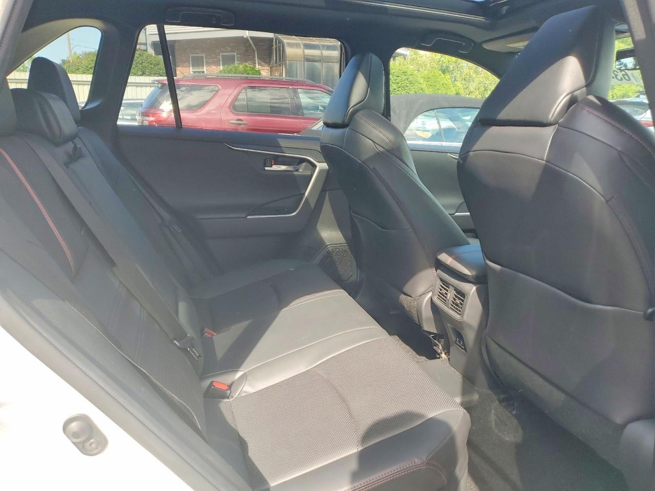 2021 Toyota Rav4 Prime Xse - zdjęcie 11