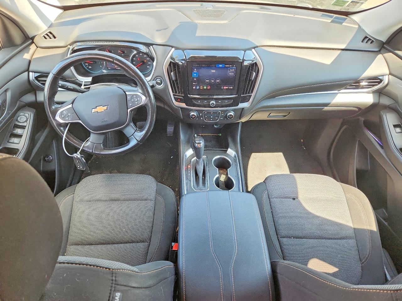 2020 Chevrolet Traverse Lt - zdjęcie 8