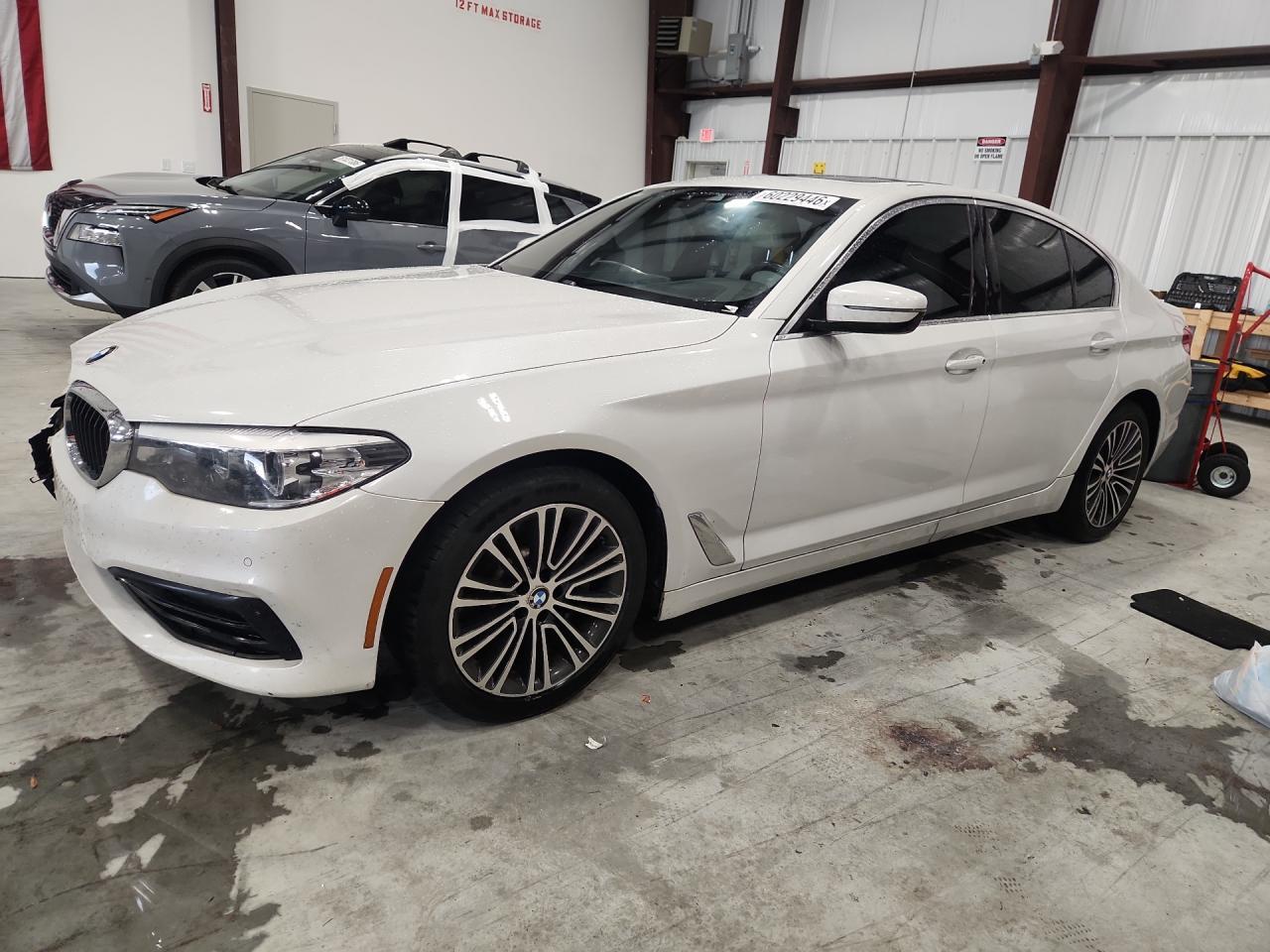 2019 BMW 530 I - zdjęcie główne