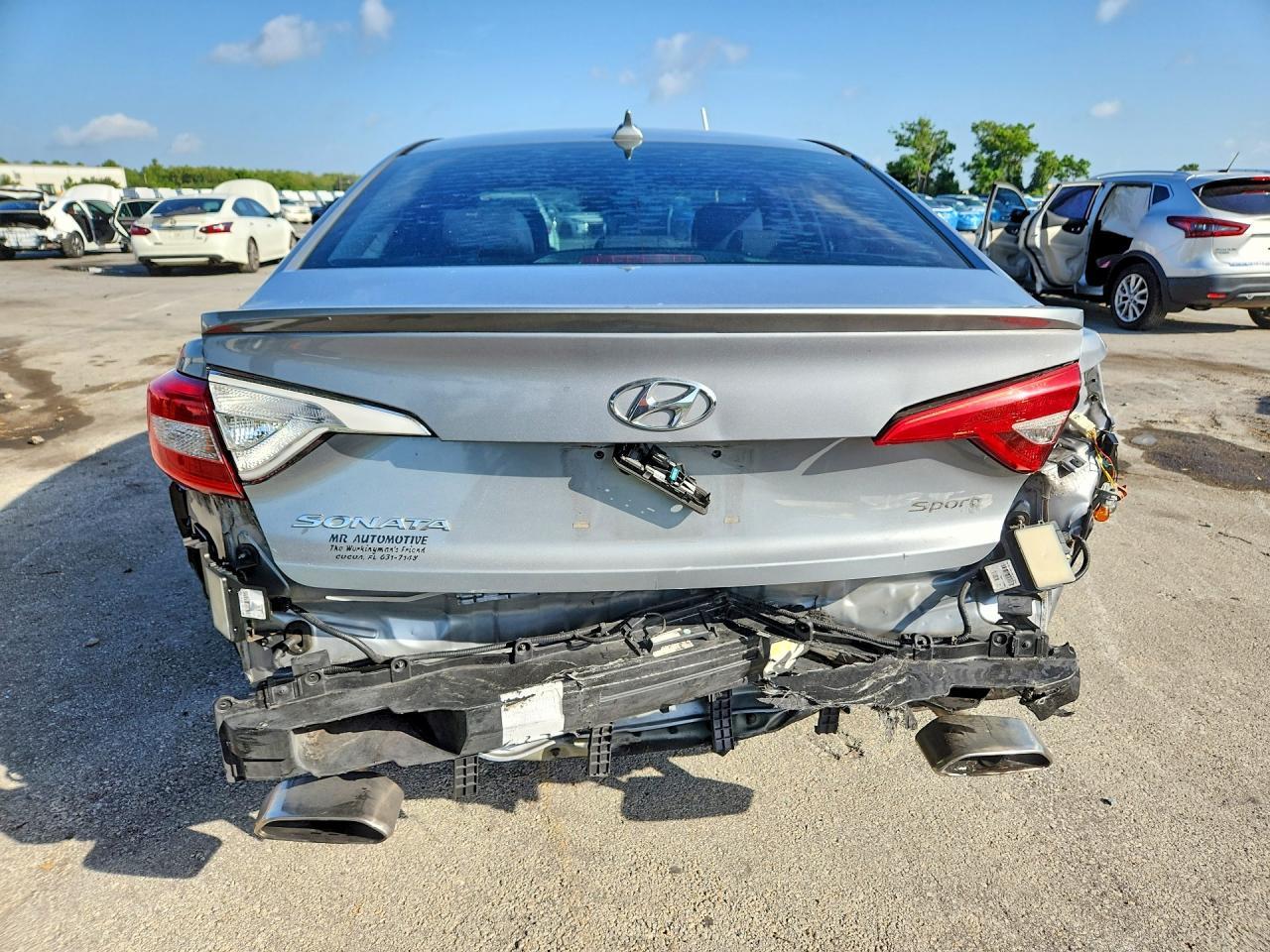 2015 Hyundai Sonata Sport - zdjęcie 6