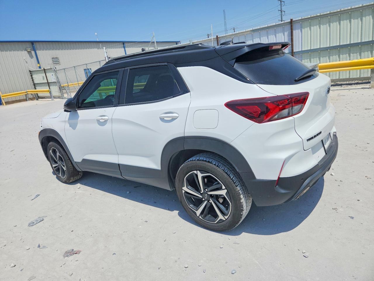 2021 Chevrolet Trailblazer Rs - zdjęcie 2