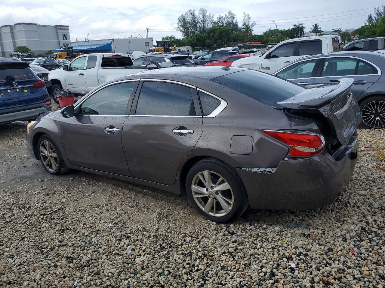 2013 Nissan Altima 2.5 - zdjęcie 2