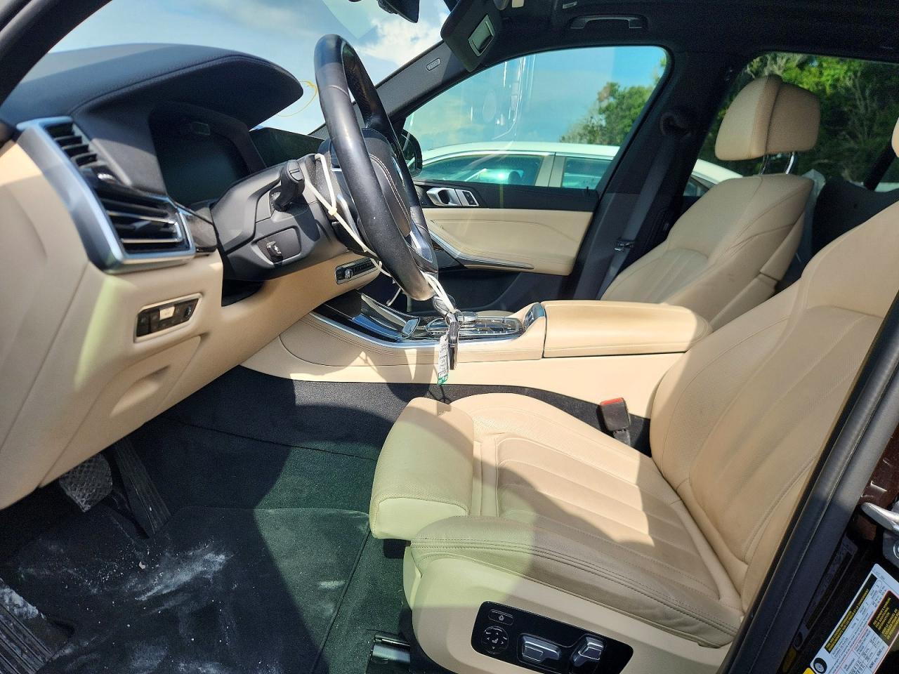 2021 BMW X5 xDrive40I - zdjęcie 7