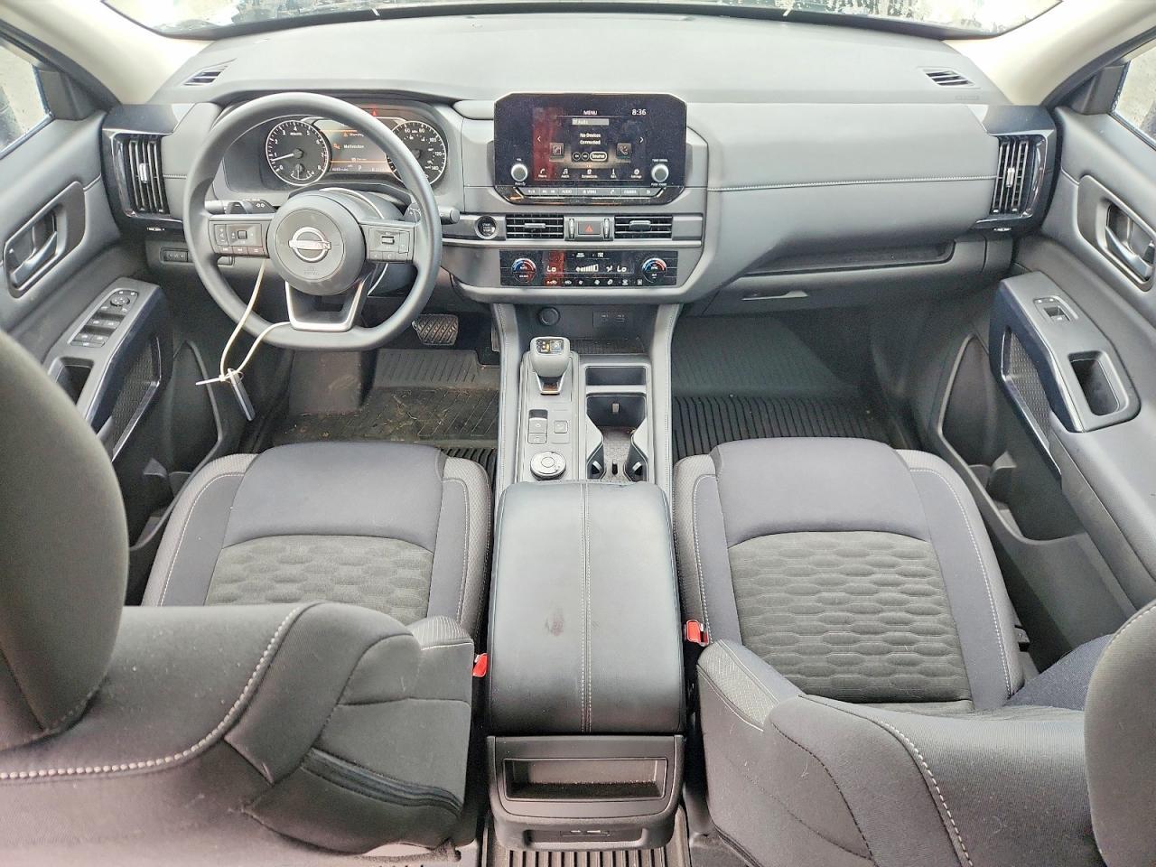 2025 Nissan Pathfinder S - zdjęcie 8