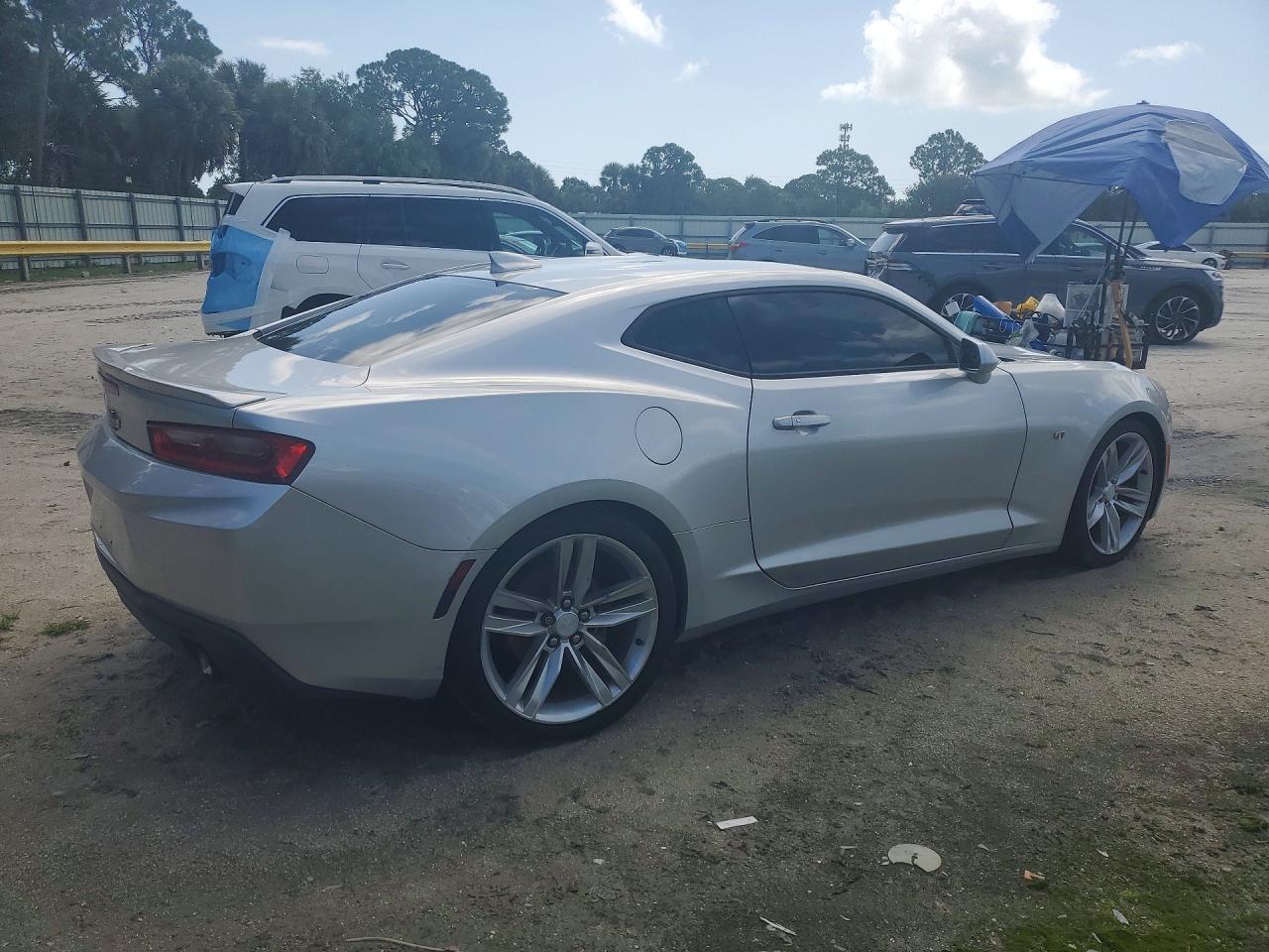 2017 Chevrolet Camaro Lt - zdjęcie 3