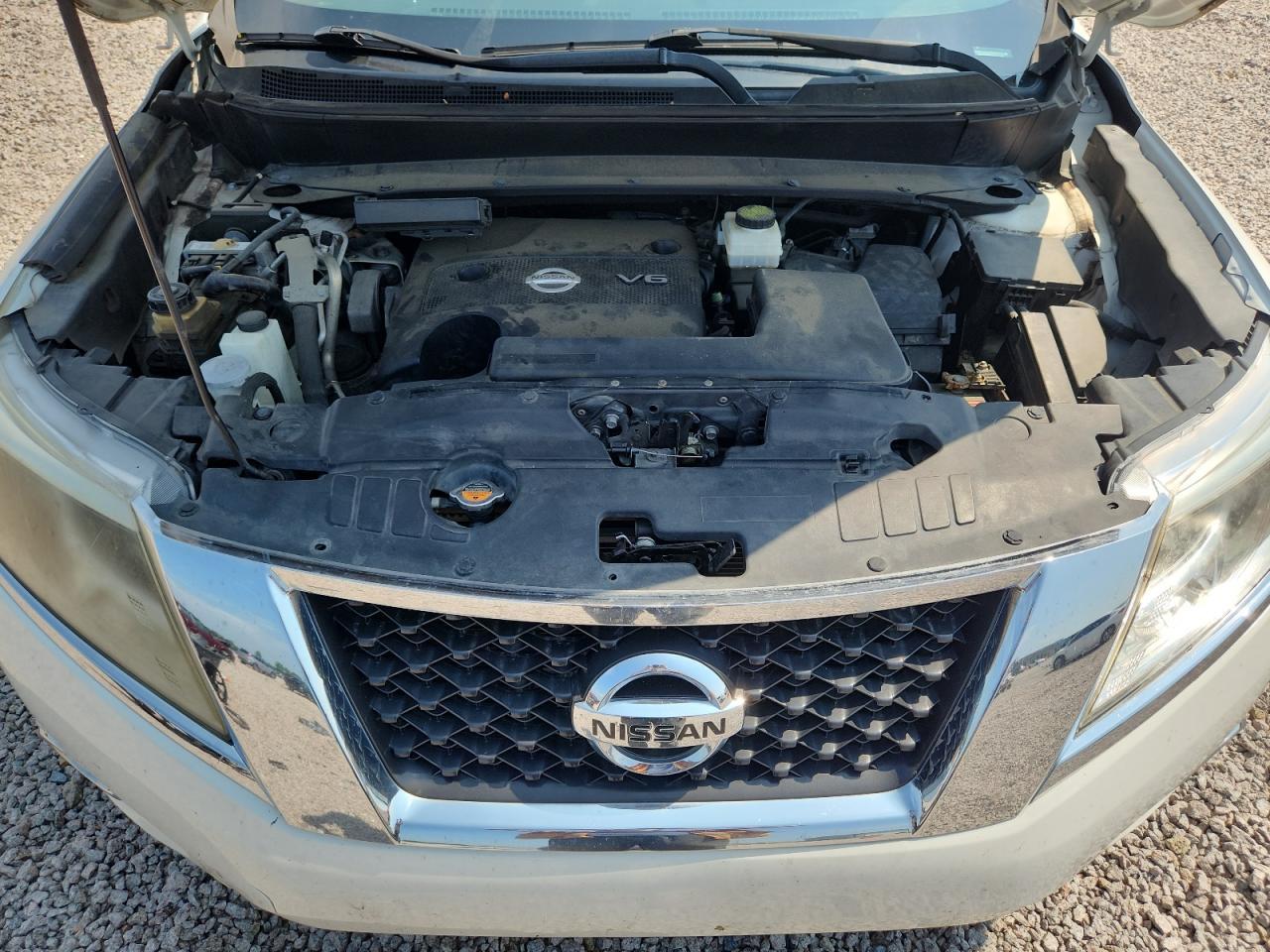 2014 Nissan Pathfinder S - zdjęcie 12