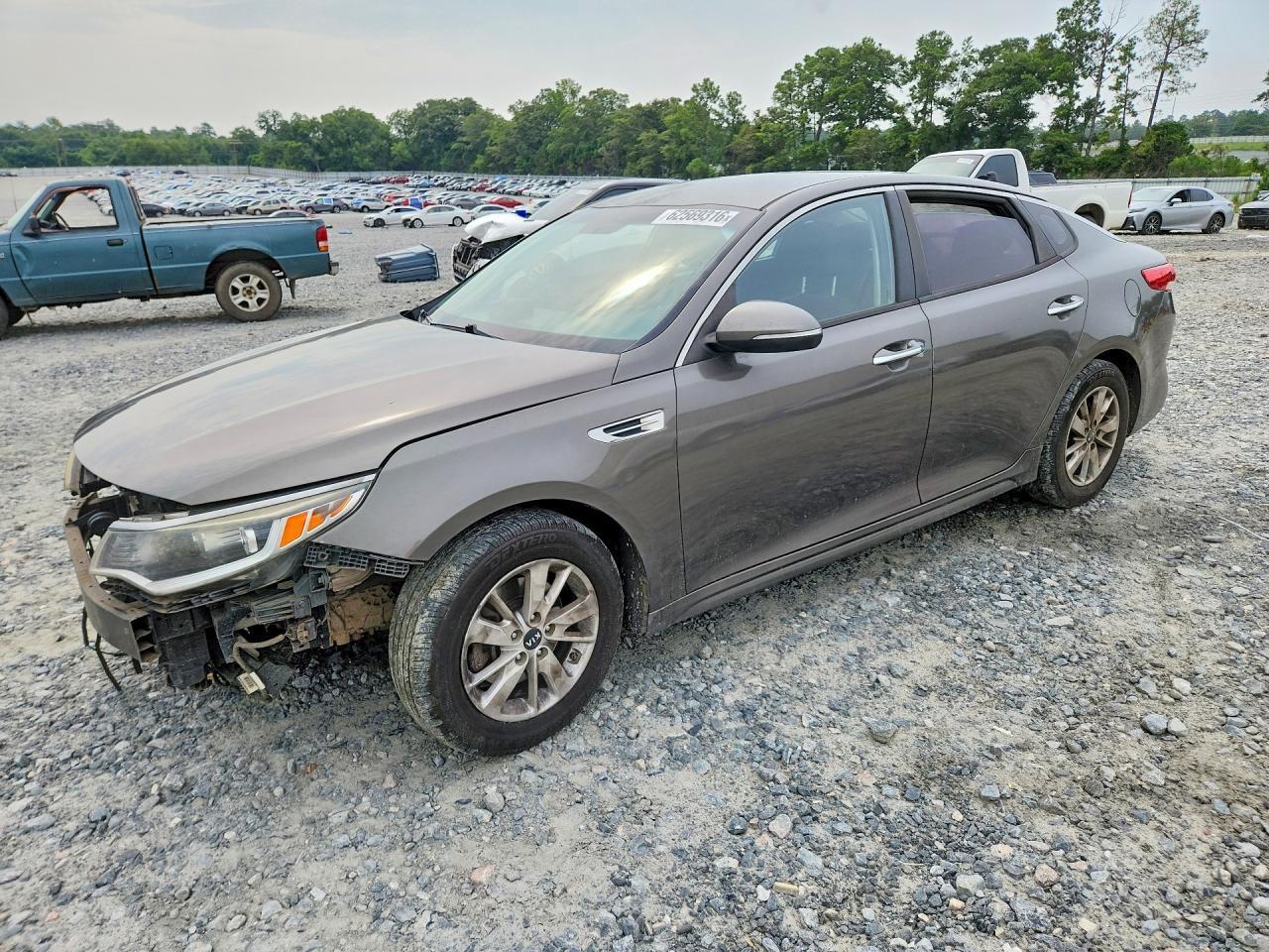 2016 Kia Optima Lx - zdjęcie główne