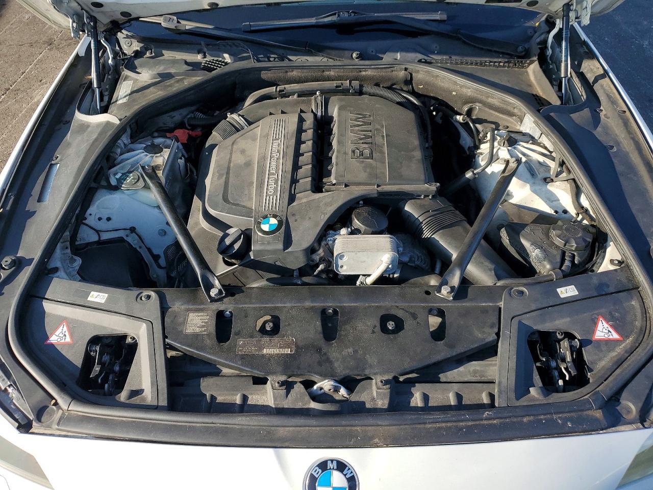 2013 BMW 535 I - zdjęcie 11