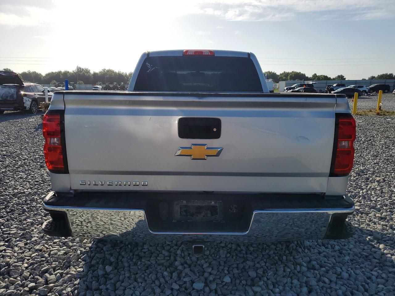 2017 Chevrolet Silverado K1500 Custom - zdjęcie 6