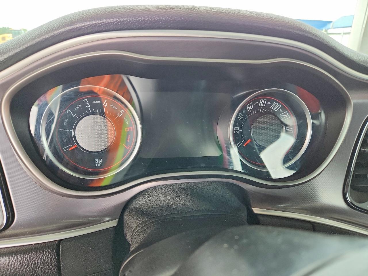 2019 Dodge Challenger R/T - zdjęcie 9